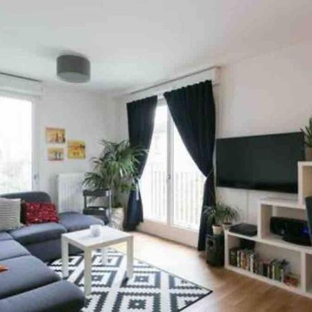 Cozy & Quiet Getaway Just 300M From Paris With Free Private Parking Apartamento Gentilly Exterior foto